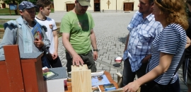Peter Krišovský vysvetľuje význam a použitie búdok 